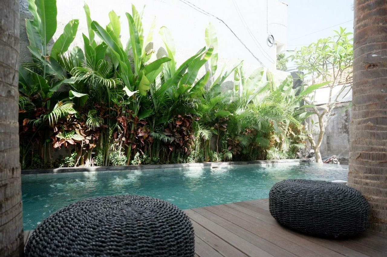 Reddoorz @ Jalan Raya Semat Canggu Hostel Bali Exterior photo